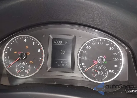 2011 Volkswagen Tiguan S z USA, uszkodzony, nr VIN WVGAV7AX4BW001335